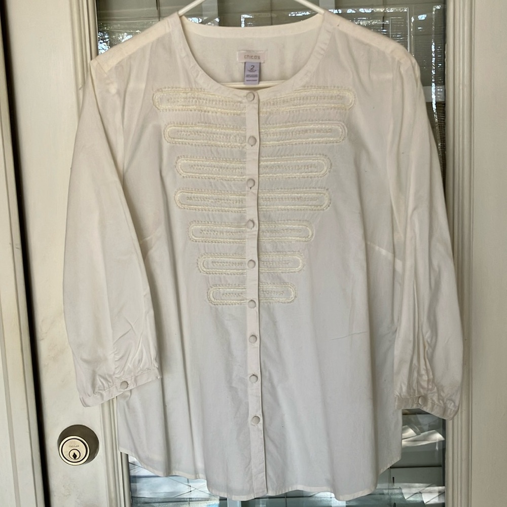 Women's off-white Chico’s blouse